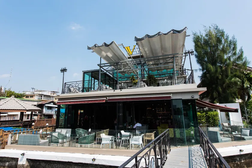V Varee Bangkok - Image 1