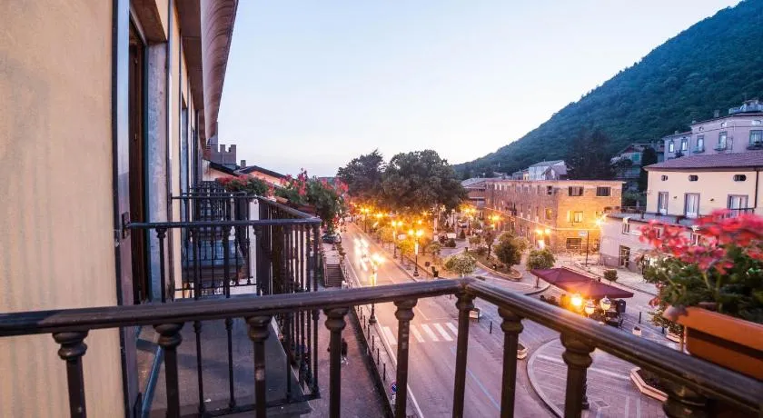 Roccamonfina Palace Hotel - Image 1