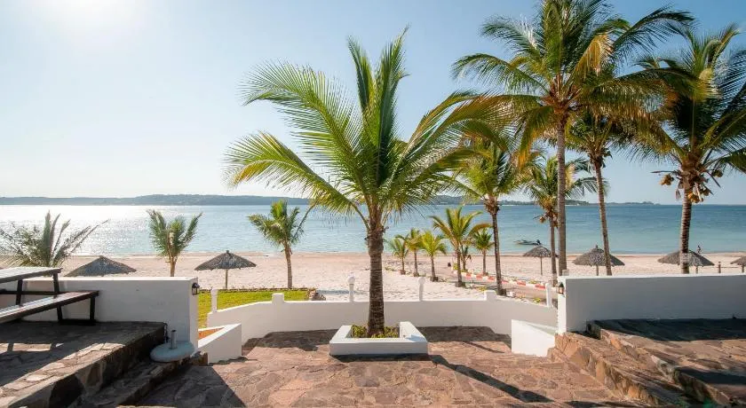 Complexo Palmeiras Bilene - Image 1
