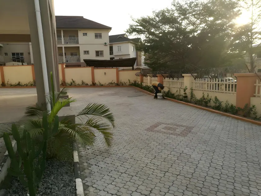 Villa Nuee Hotel & Suites Utako, Abuja - Image 1