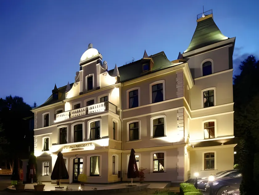 Hotel Fryderyk - Image 1