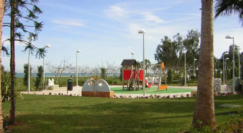 Bonito apartamento en Marina D'or [1ra línea de playa] - Image 1