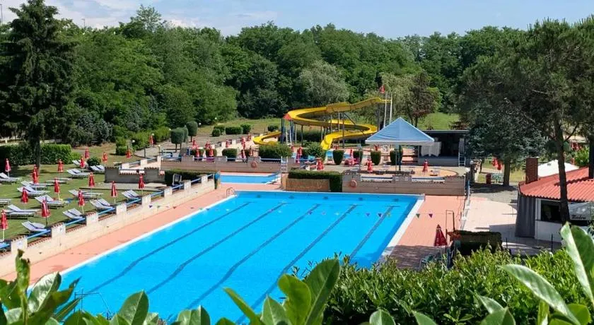 Piscina San Lorenzo - Image 1