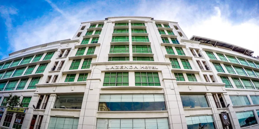 Lazenda Hotel - Image 1
