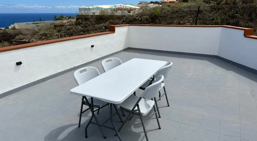 New modern apartment, Scandinavian style, ocean view, huge terrace - Image 1