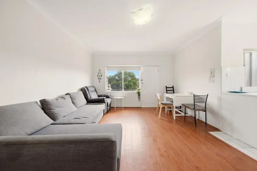 Metawise BnB 2BR Hillsdale Family Stay Sleeps 6 - Image 1