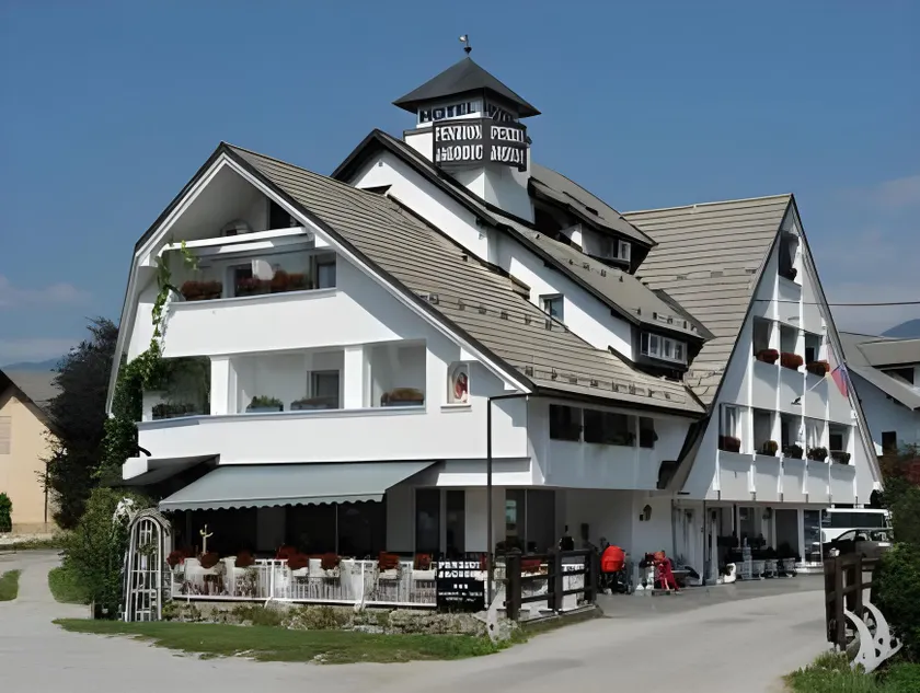 Jagodic Garni Hotel - Image 1