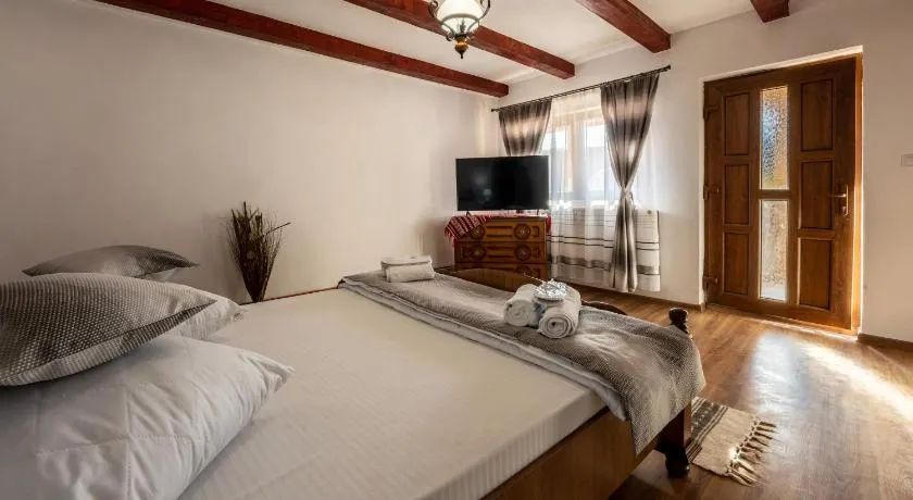 Casa Brutarului Crit - Image 1