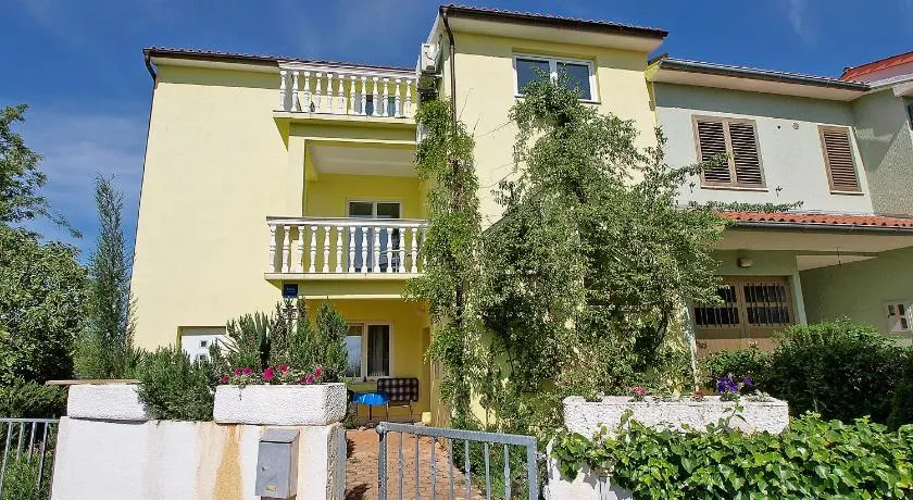Apartments Milica 56 - Image 1