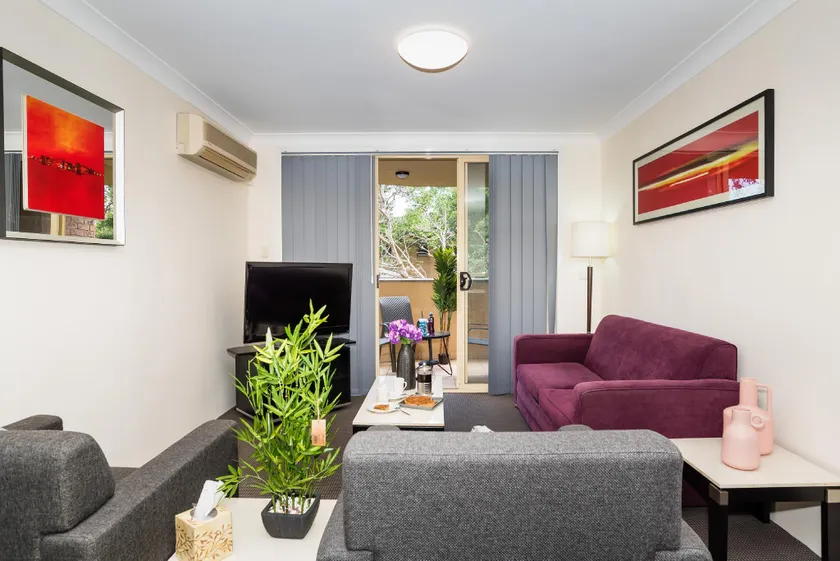 Eastwood Furnished Apartments - Image 1