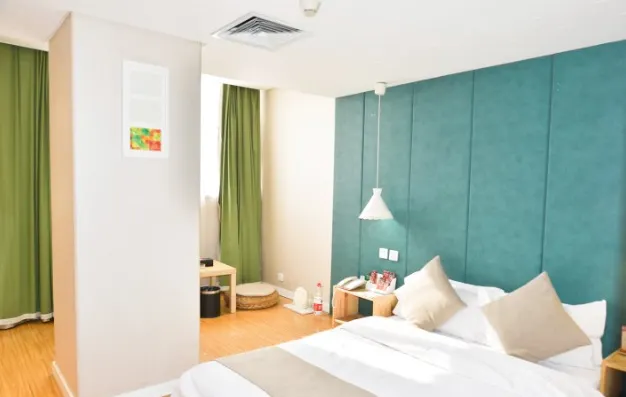 Jinhua International Hotel - Image 1