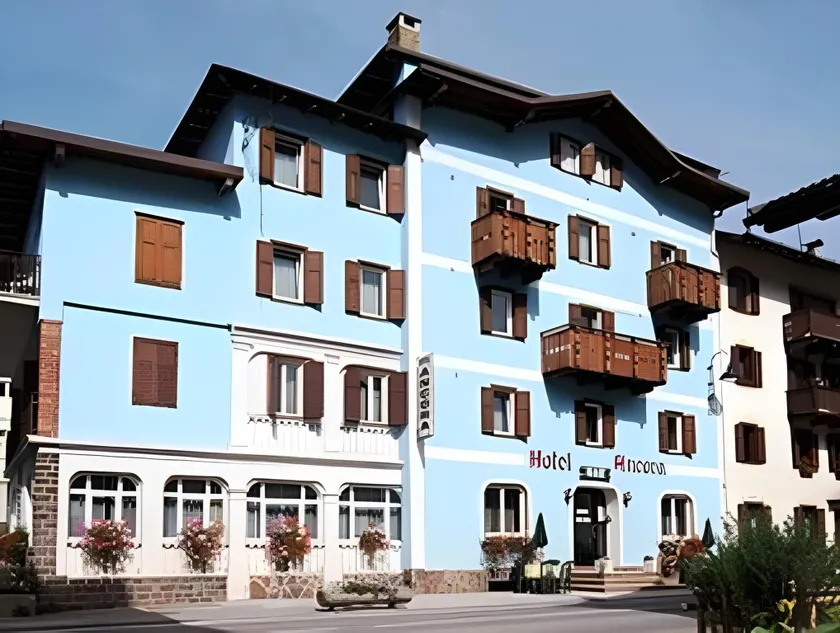 Hotel Ancora - Image 1