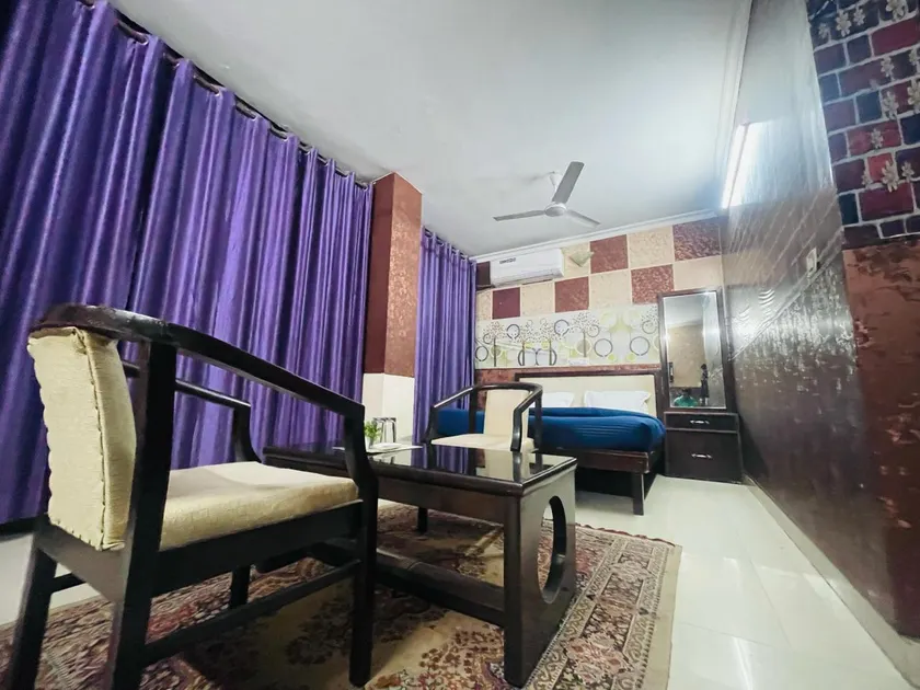 hotel siti castle - Image 1