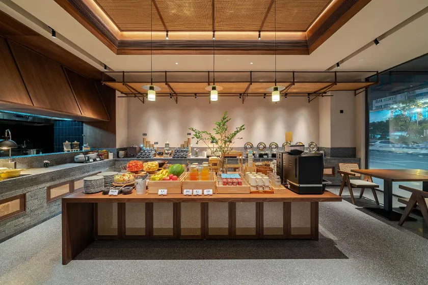Atour Hotel, Doumen Metro Station, Hualin Road, Fuzhou - Image 1