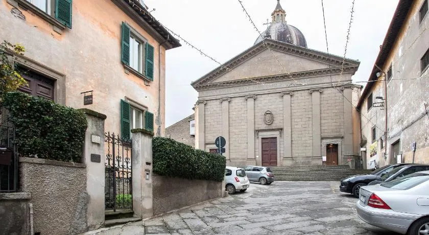 B&B La Sosta - Vista Esclusiva Chiesa di Santa Rosa - Image 1