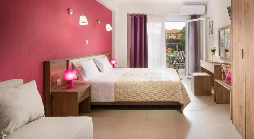 Anneta's House - Image 1