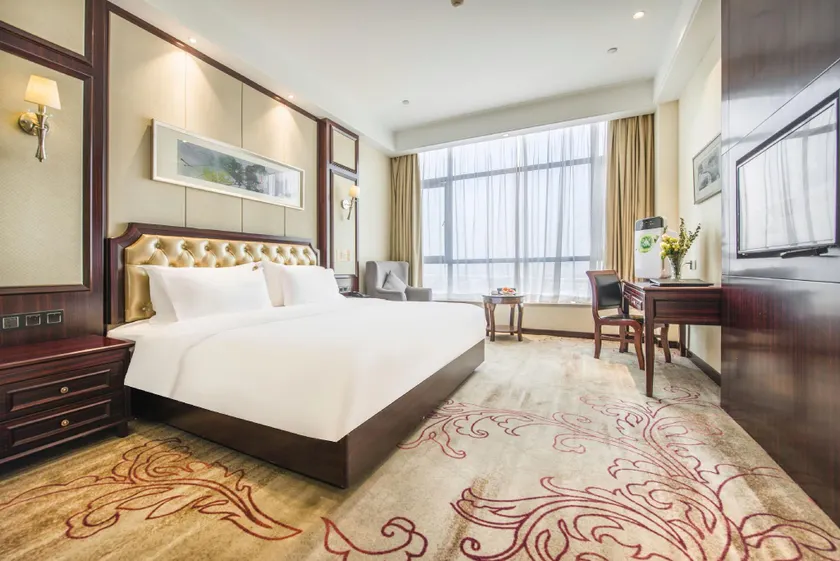 Yuting Hotel - Image 1
