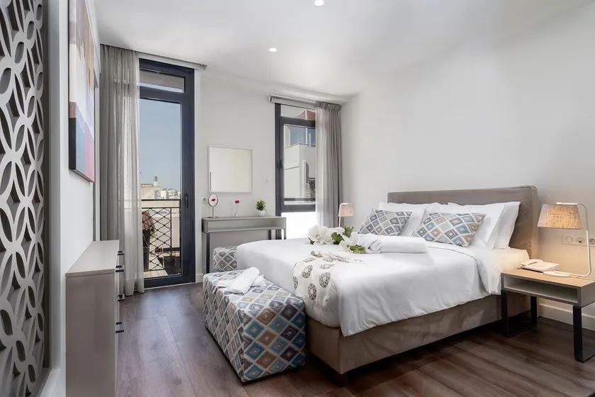 Urban Nest - Suites & Apartments - Image 1