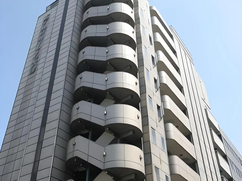 Hotel Blue Lake Ohtsu - Image 1