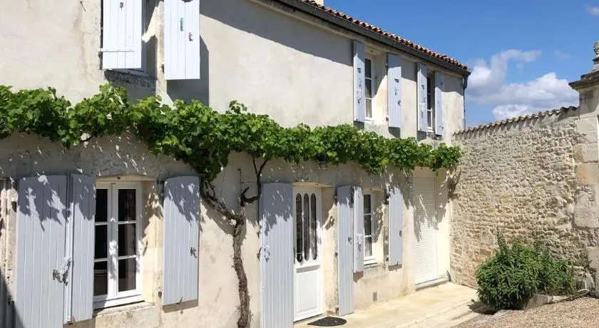 Maison de charme LA ROCHELLE ILE DE RE - Image 1