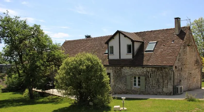 Les Mandarins - Image 1