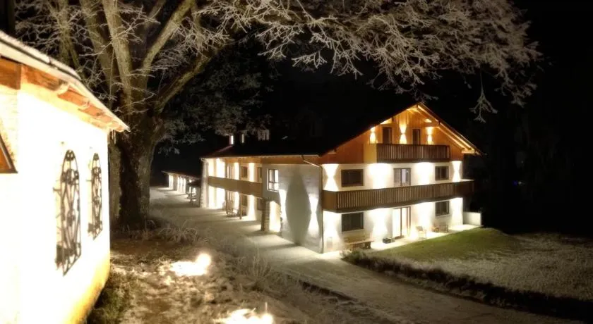 Landresort MUHRHOF - Image 1