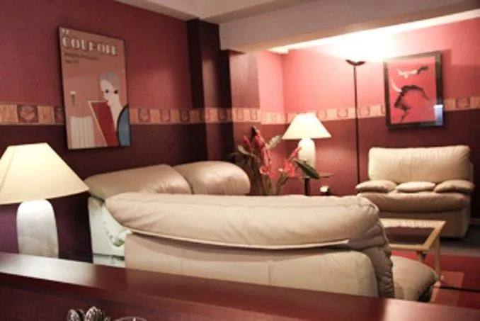 Hotel Le President - Image 1