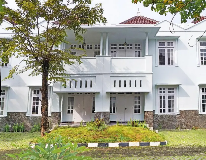 AZHIMA Resort and Convention - Image 1