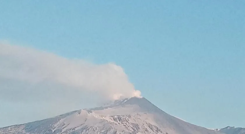 La Finestra sull'Etna - Image 1