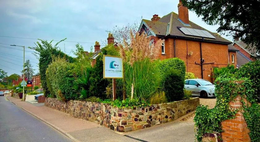 Coastal Lodge - Image 1