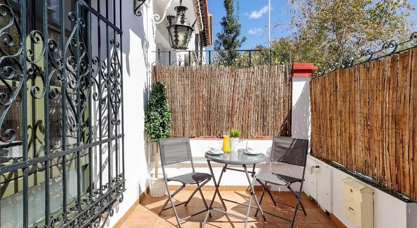 Casita en Pedregalejo con terraza - Image 1