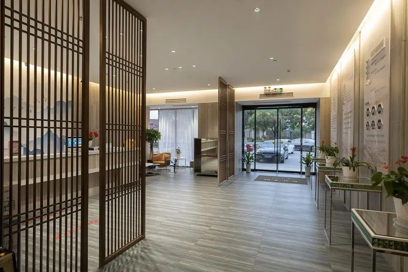 Buma Hotel - Image 1