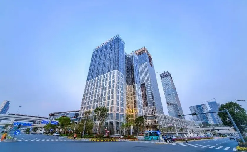 Yunding Executive Apartment (Shenzhen North Railway Station) - Image 1