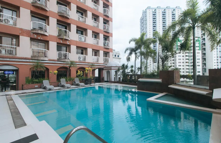 Torre Venezia Suites - Image 1
