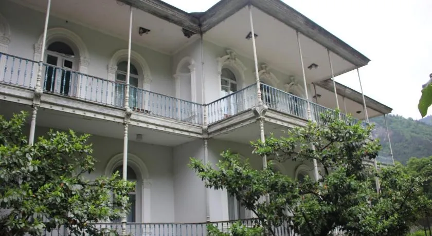 Firuza Hostel - Image 1