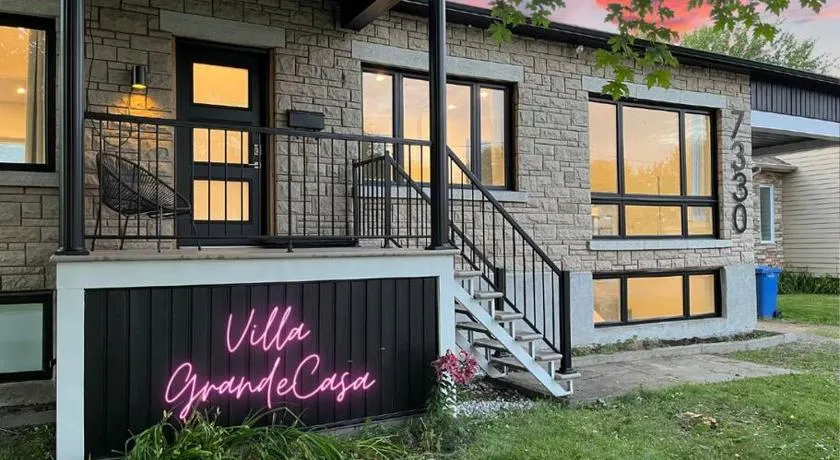 Villa luxueuse avec vue sur le fleuve Villa GrandeCasa - Image 1