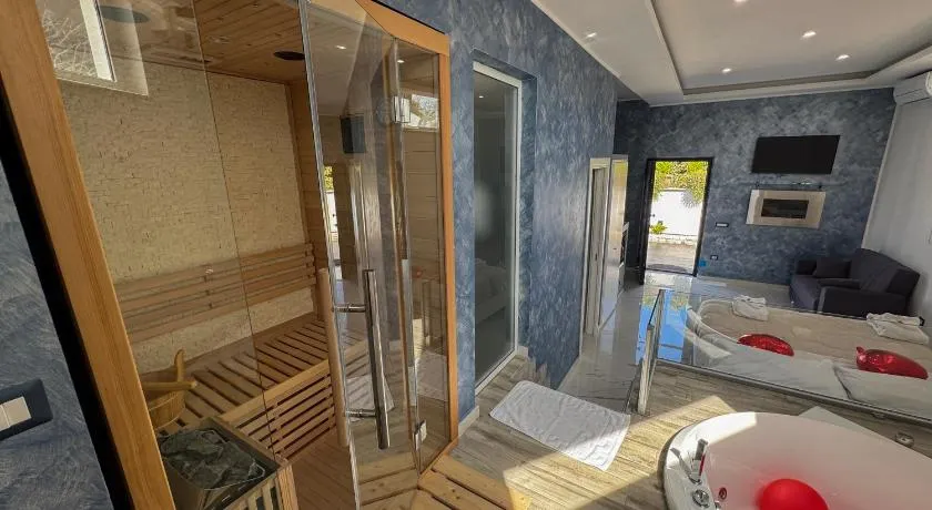 AETERNA SUITES SPA Apartment - Image 1
