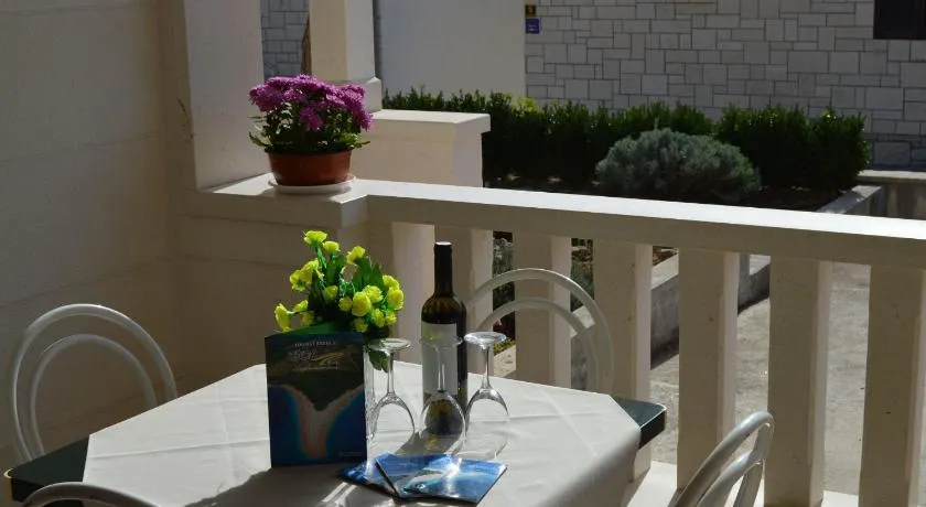Apartments Frama - Image 1
