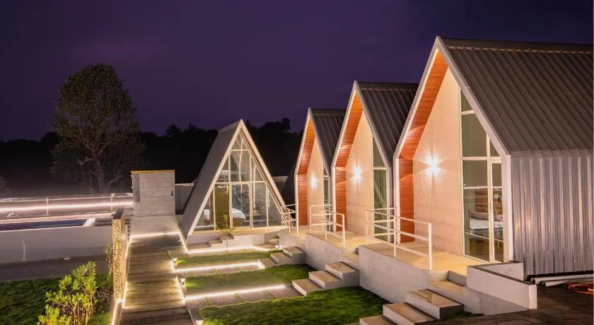 The cozy huts - Image 1