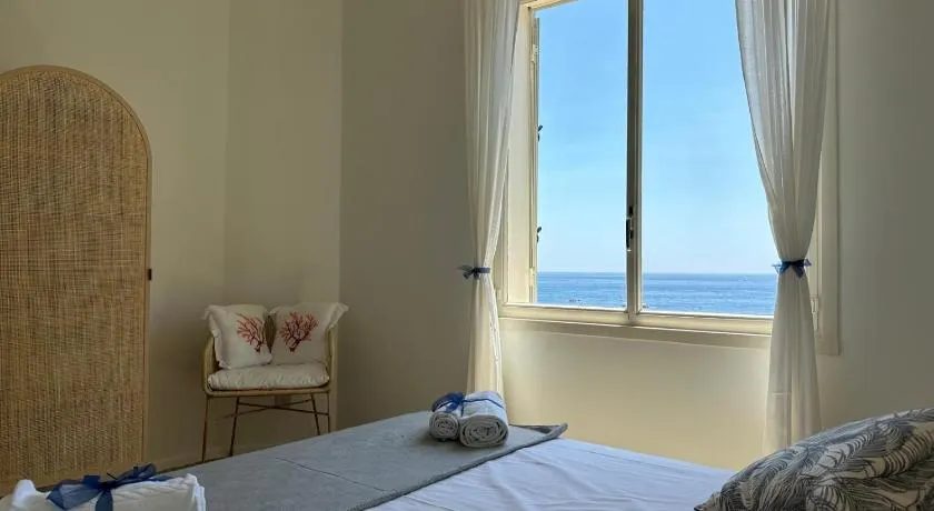 Taormina Isola Bella Apartment - Taormina Holidays - Image 1