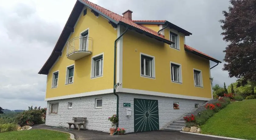 Gästehaus Jeindl - Image 1