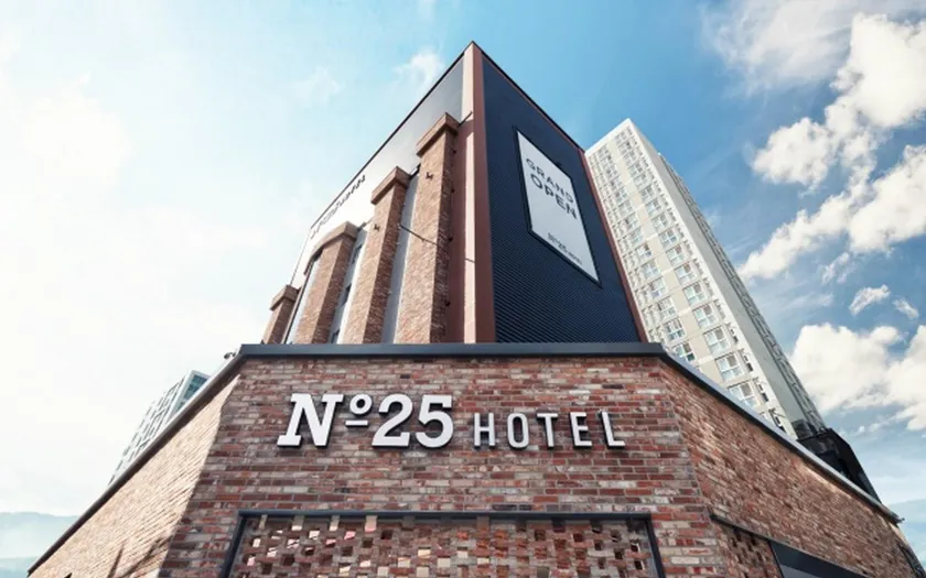 No25 Hotel Suyu - Image 1