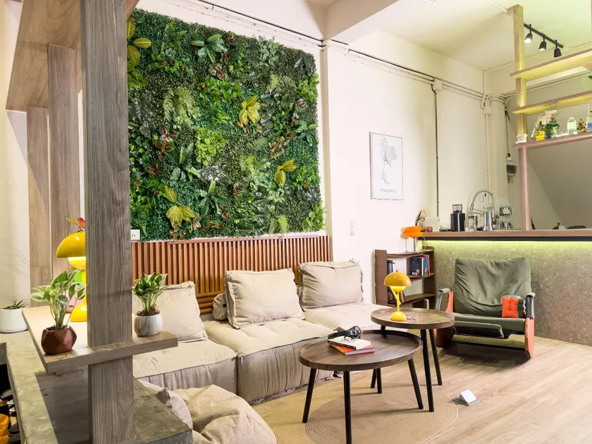 Bangkok Neighborhood Hostel - Image 1