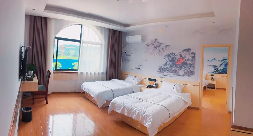 Hongxin Hotel - Image 1