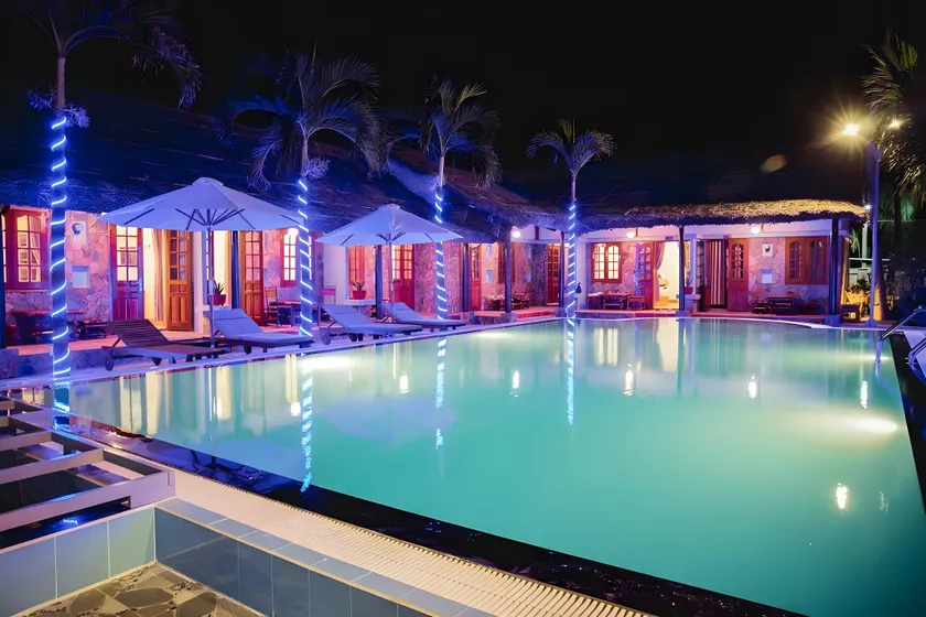 Phuong Nhung Hotel - Image 1