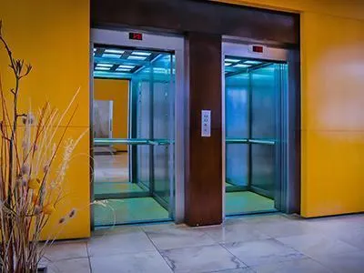 Elegance Hotel - Image 1