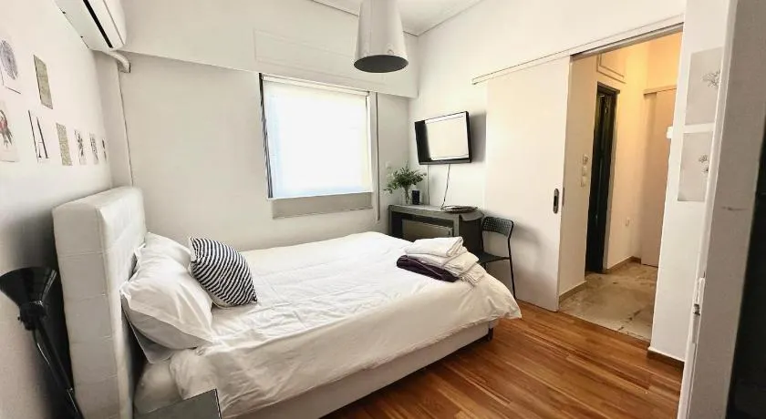 SPOT urban Apartments OAKA iaso Mitera Ygeia - Image 1