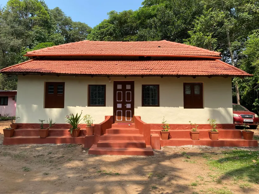 Dreamland Vintage Homestay - Image 1