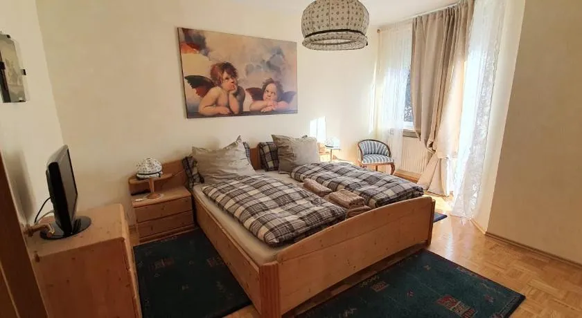 Casa Mia - Image 1