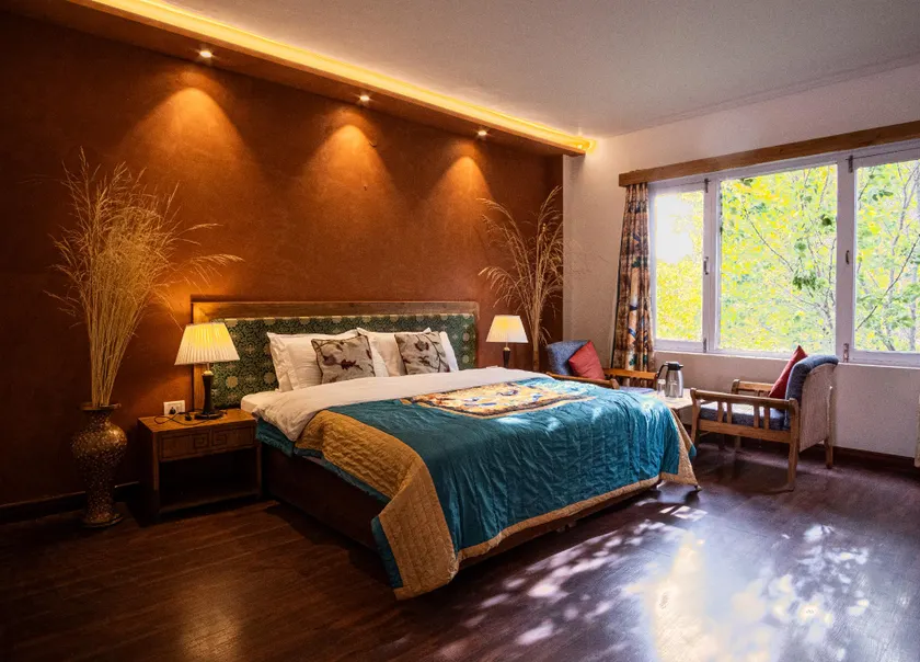 Hotel Lingzi - at the Mall Road & newly renovated - Image 1
